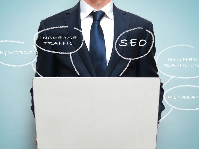 哪些因素會影響 SEO 見效時間？