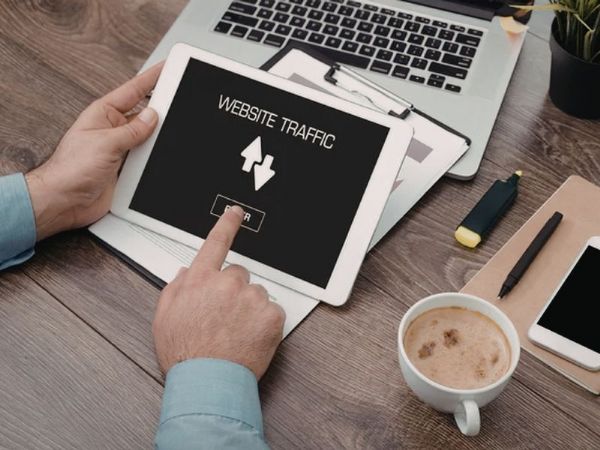 企業形象網站真的能帶來客戶嗎？從流量到成交的完整流程解析